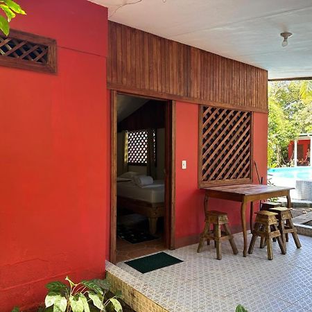 Hotel Don Quichotte Tortuguero Bagian luar foto